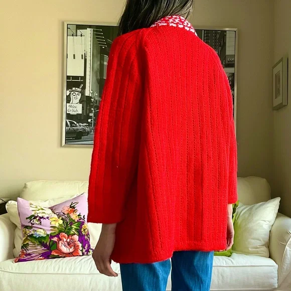 Bright red knit open front cardigan with white knit pattern - Picture 5 of 12